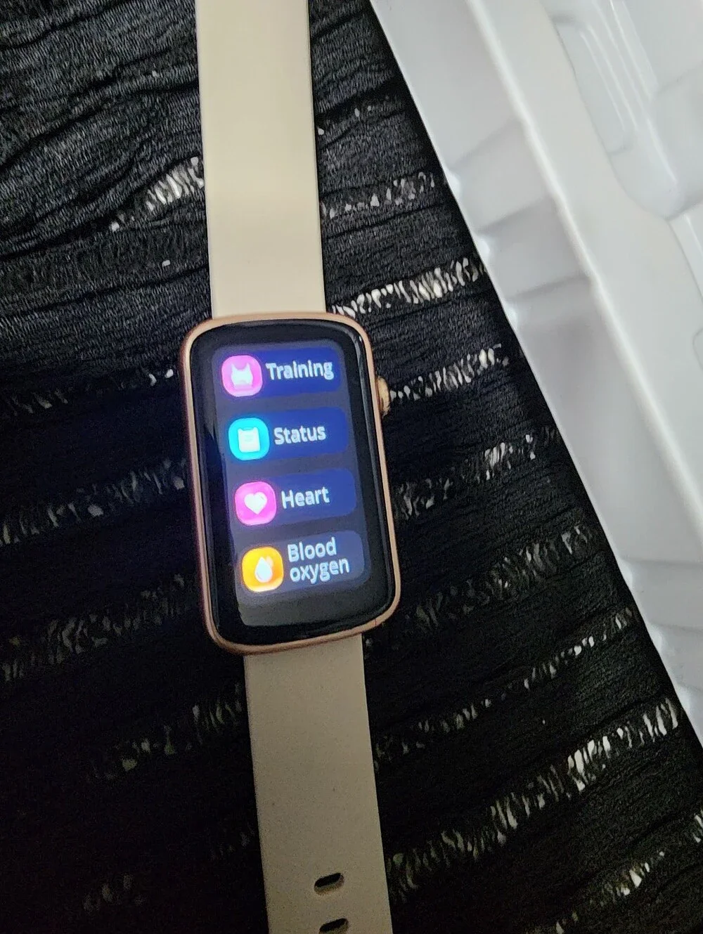 L2 Rose Gold Smartwatch From Amazon
